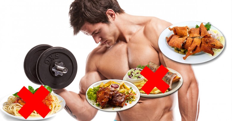 ¿Ganar músculo saltándote comidas? ¡Veamos cómo es eso!
