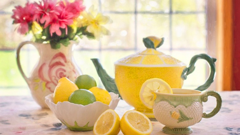 ¿Ya conocías estos 8 beneficios del agua con limón?