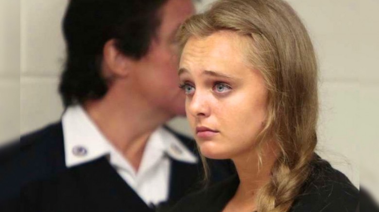 ¿Hay amores que matan? Esta joven es acusada de haber incitado a su novio a suicidarse.